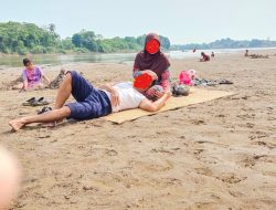 Keindahan Pantai Supi Tempat Liburan di Musim Kemarau